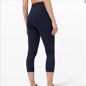 RED Lululemon Swift Speed High-Rise Crop 21"